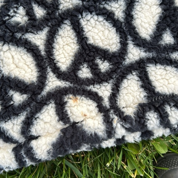 Pacsun peace zip up hoodie - Picture 2 of 9